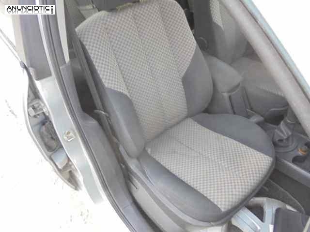 Asiento delantero derecho 3661272