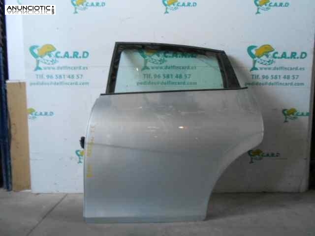 Puerta trasera izquierda 3305196 seat