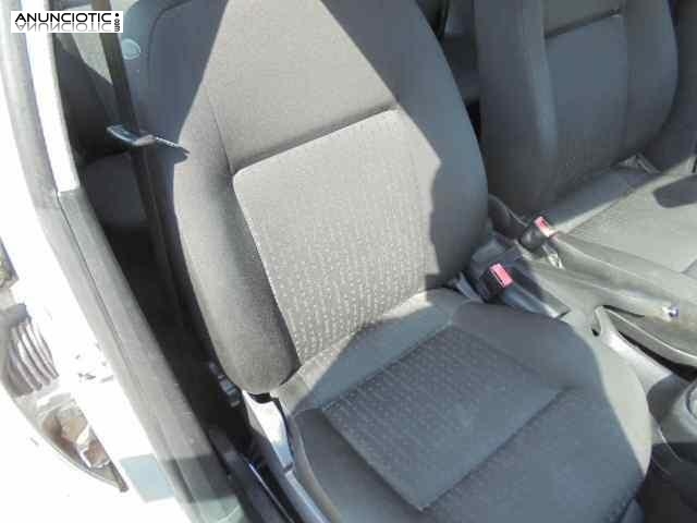 Asiento delantero derecho 3501942