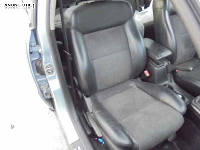 Asiento delantero derecho 4116826