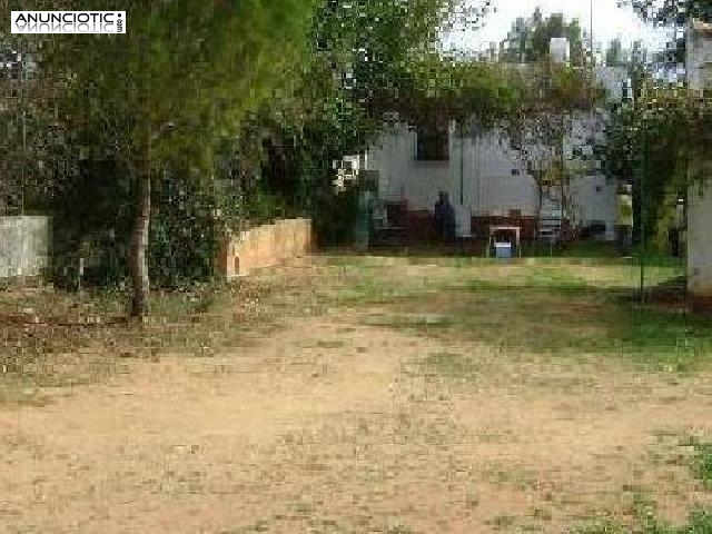 Se vende chalet ubicado en la urbanizacion e