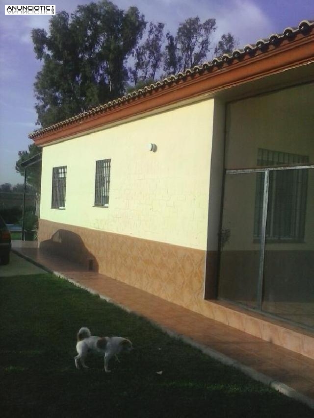 Casa con piscina a buen precio