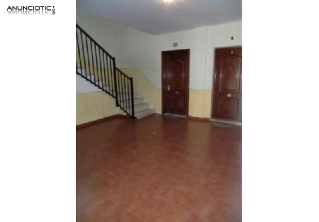 Se vende piso en angel ganivet