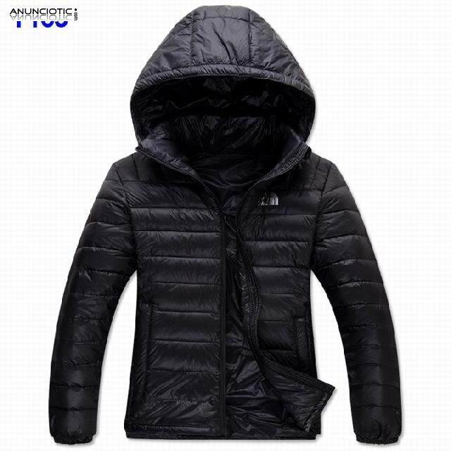 La compañía vendió directamente AAA + ropa:ParaJumpers.CanadaGoose.Columbia