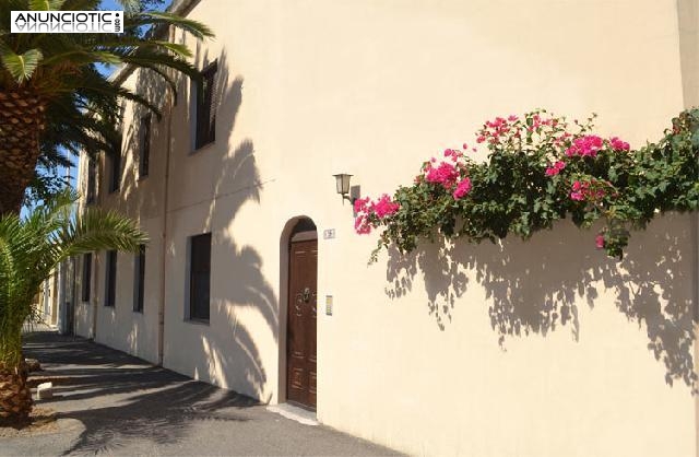 Alquiler de apartamentos para vacaciones en la isla de Cerdeña, Italia.