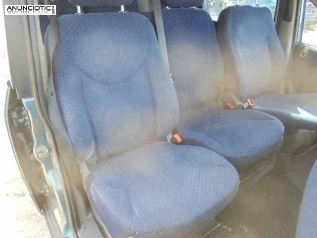 Asiento delantero derecho 3610362 fiat