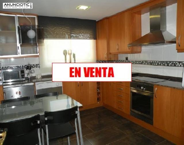 Se vende precioso y acogedor chalet 