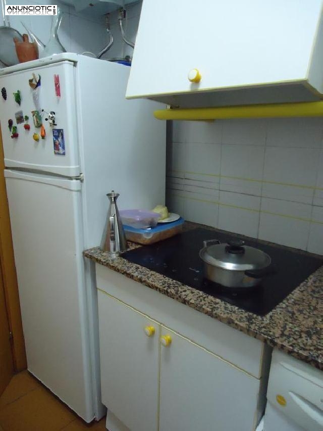 Se vende apartamento muy luminoso en la zona d