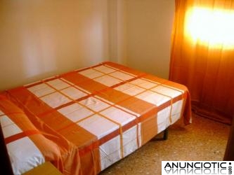 APARTAMENTO EN 1A. LINEA DE PLAYA DE SANT SALVADOR-EL VENDRELL