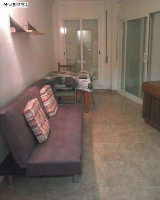 Apartamento reformado en zona pueblo 