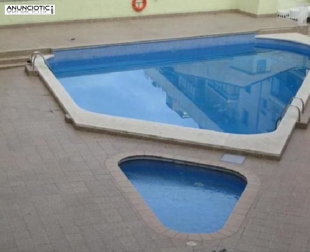 Piso en reus con parkin y piscina