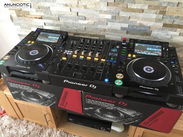 Available Yamaha Tyros 5, Pioneer DJ CDJ 2000, Korg PA4X