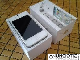 Apple iPhone 4S 32GB $400 USD 