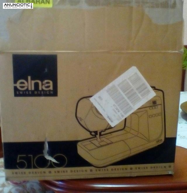 Venta de máquina de coser ELNA