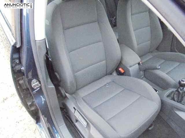 Asiento delantero derecho 3599776