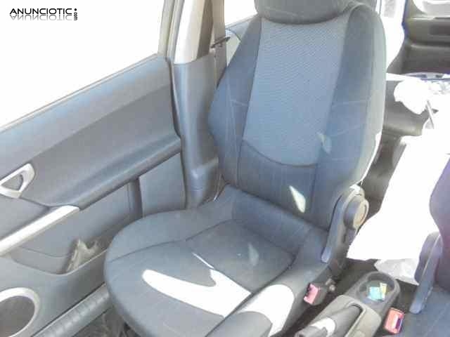 Asiento delantero derecho 3582917 smart