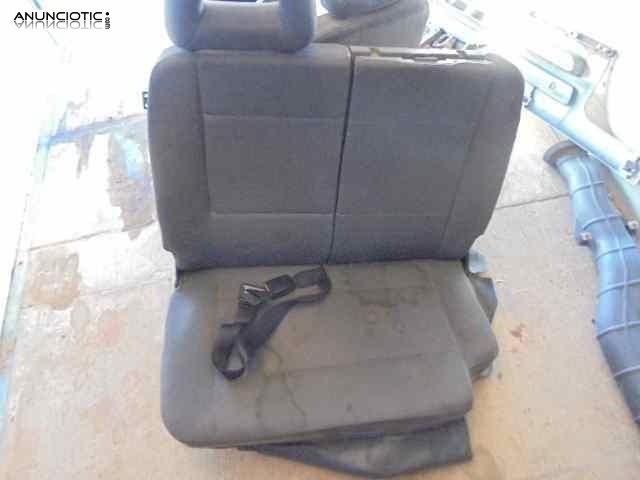 Asiento delantero derecho 3609471 nissan 