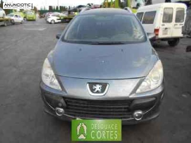 Faro antiniebla 349904 peugeot 307