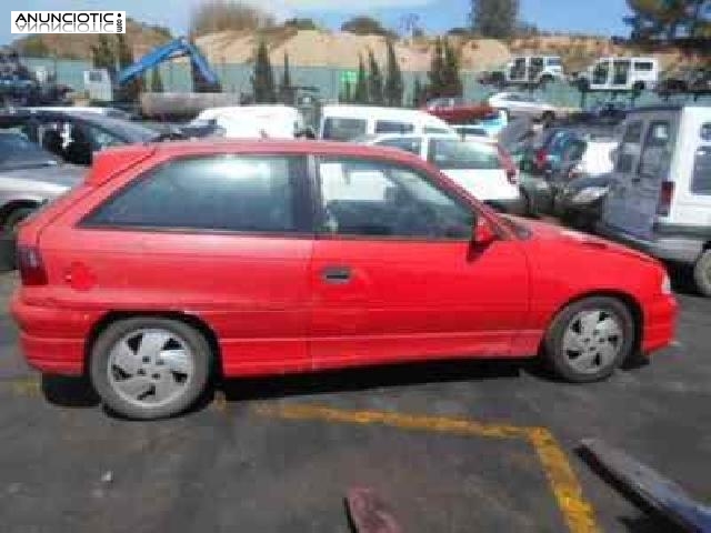 Aleta 360676 opel astra f berlina 16v