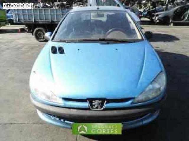 Faro antiniebla 187824 peugeot 206