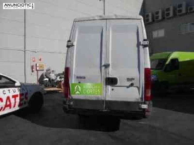 Caja de cambios 371352 iveco 35s12 |