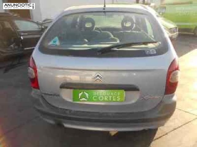 Aleta 365379 citroen xsara picasso 2.0