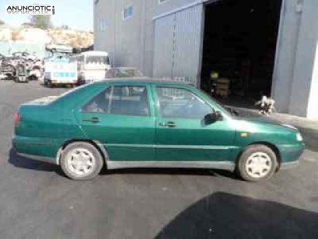 Paragolpes del 168127 seat toledo (1l)