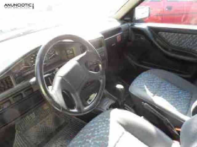 Paragolpes del 168127 seat toledo (1l)