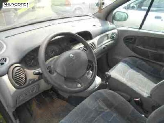 Paragolpes del 358217 renault scenic