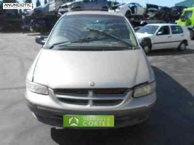 Paragolpes del 360414 chrysler voyager