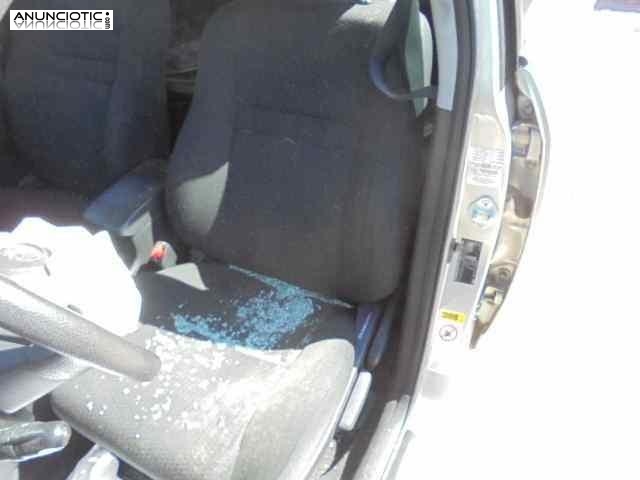 Asiento delantero izquierdo 3602324