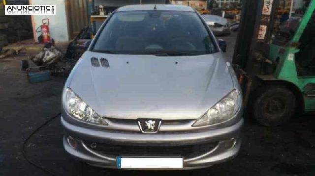 107736 faro de peugeot 206 4-trg. xr