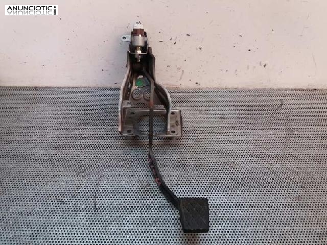 1284050 pedal toyota lexus is 200 sport