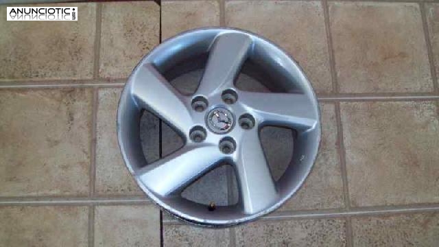 179847 llanta mazda 6 monovolumen 2.0