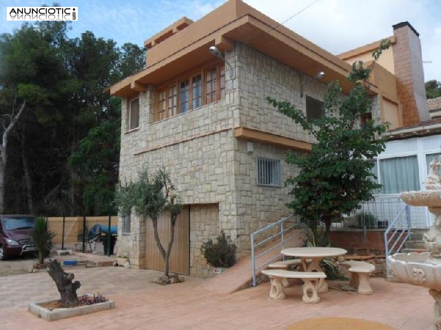 Venta de chalet en una de las mejores urbaniza 