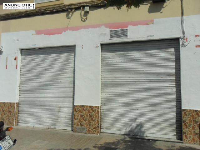 Se alquila bajo comercial de 58m 2 con puerta 