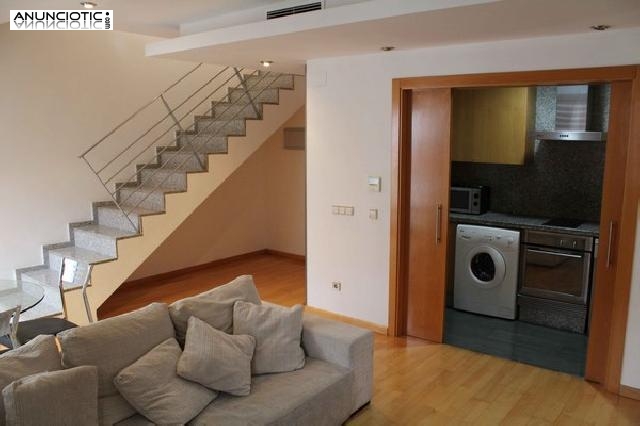 Se vende 2 atico duplex con ascensor muy lum 