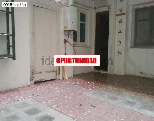 Se vende 1er piso con ascensor muy l 