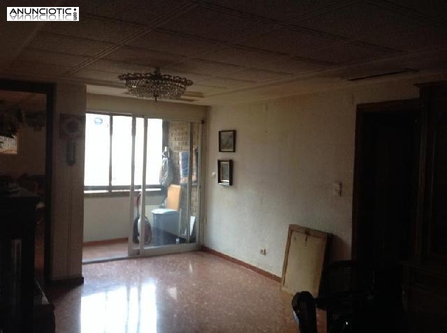 Se vende 6 piso con ascensor muy l 