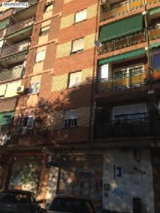 Se vende piso en manuel colomer marco