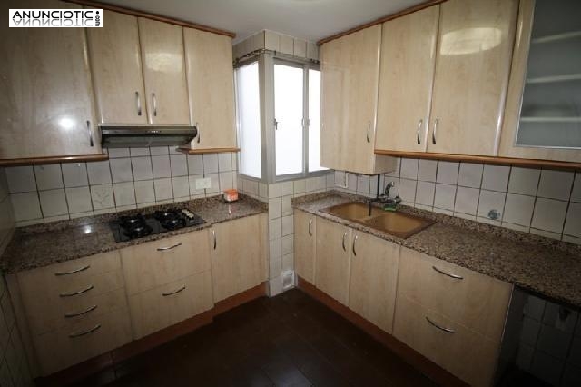 Se vende piso en paterna por 85.000 ?