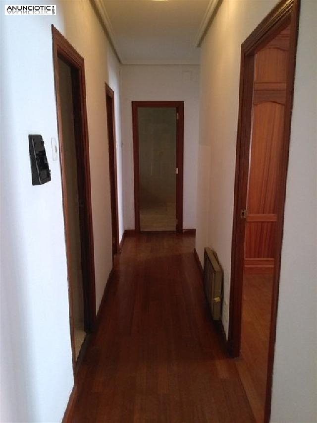 Se vende piso reformado por 250.000 ?