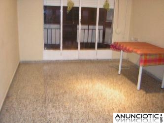 VENDO PISO 49800 3 HAB AVDA DEL CID JUNTO HOSPITAL