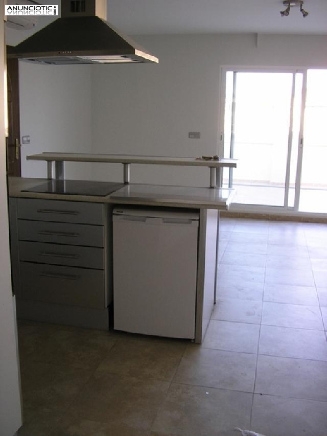 Atico en sant francesc de 60 m2