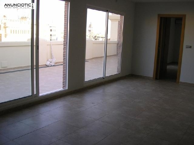 Atico en sant francesc de 60 m2