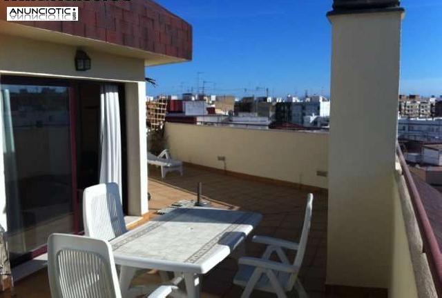 Alquilo ático loft terraza grande