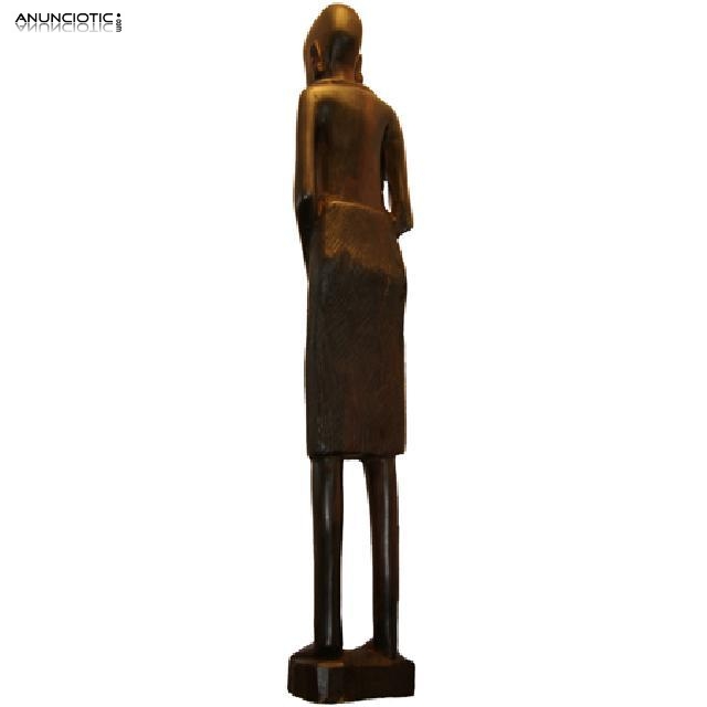 Escultura de mujer Másai en madera de ébano.