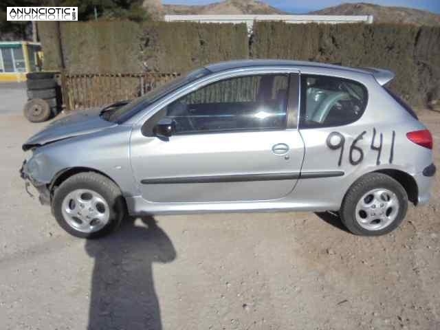 Despiece 9641 peugeot 206 berlina 2002 